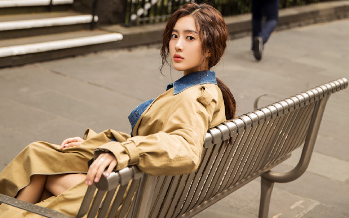 国台办：决不允许有人一边在大陆赚钱 一边支持“台独”分裂活动